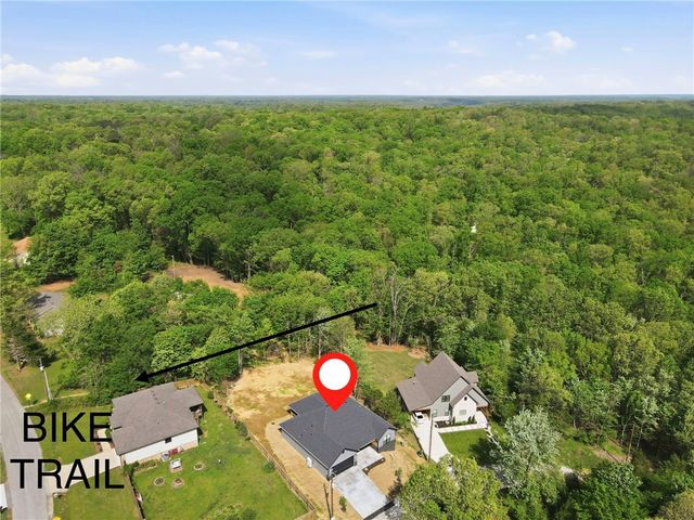 3 Thrasher Lane, Bella Vista, AR 72715