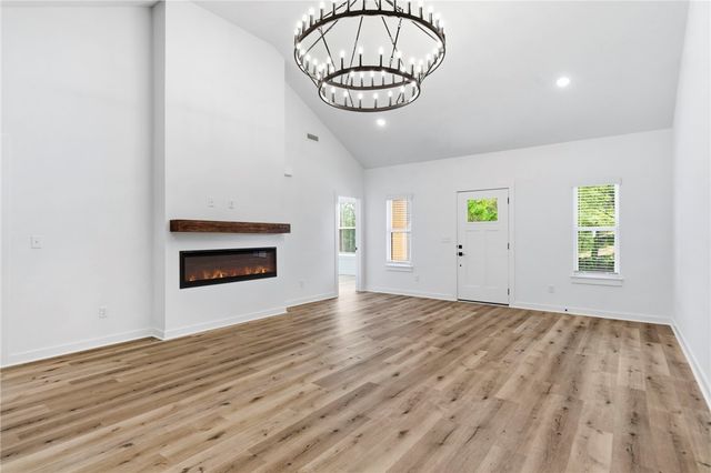 3 Thrasher Lane, Bella Vista, AR 72715