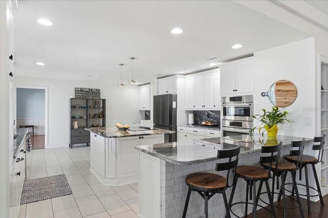 120 MIRROR LANE NW, Winter Haven, FL 33881