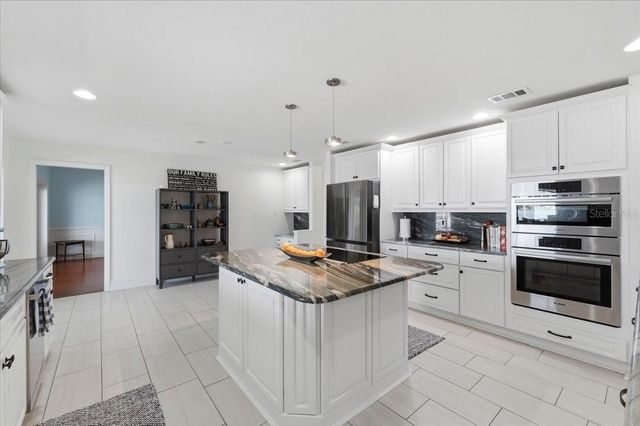 120 MIRROR LANE NW, Winter Haven, FL 33881