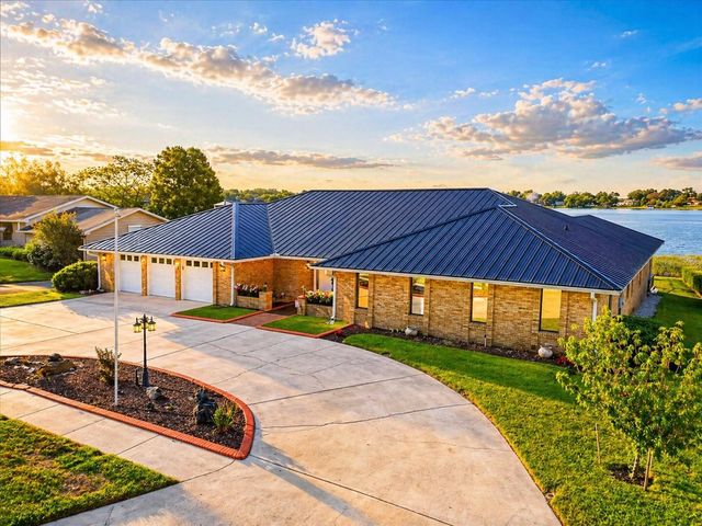 120 MIRROR LANE NW, Winter Haven, FL 33881