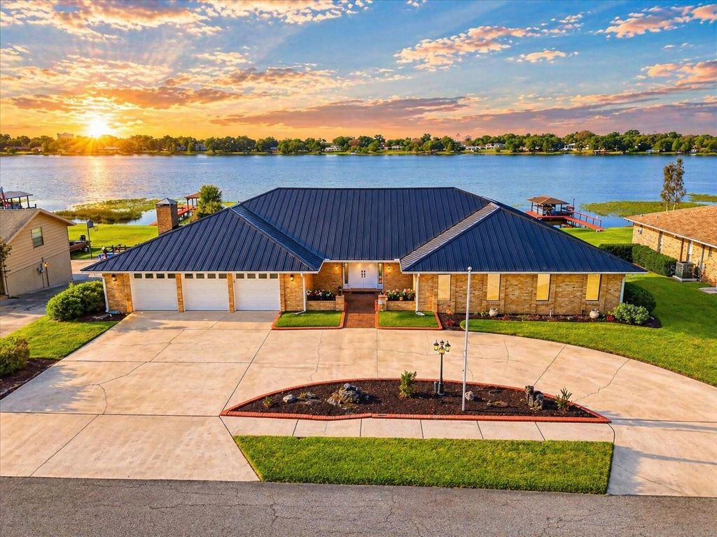 120 MIRROR LANE NW, Winter Haven, FL 33881