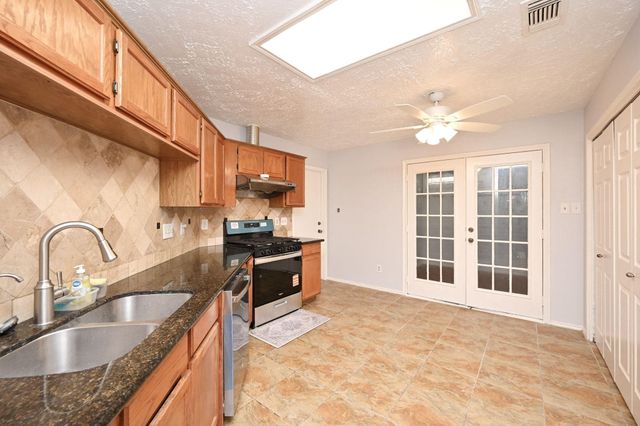 3551 Santa Rosa Lane, Sugar Land, TX 77478