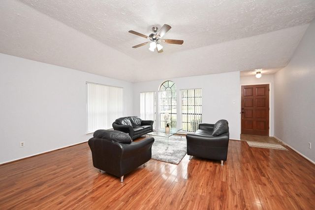 3551 Santa Rosa Lane, Sugar Land, TX 77478