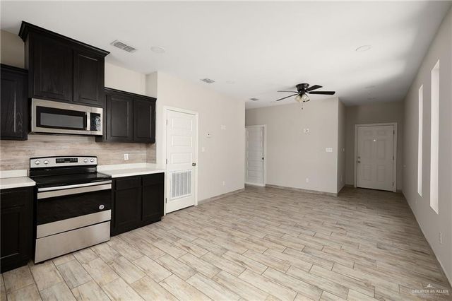 1428 W Harrison Avenue, Alton, TX 78573