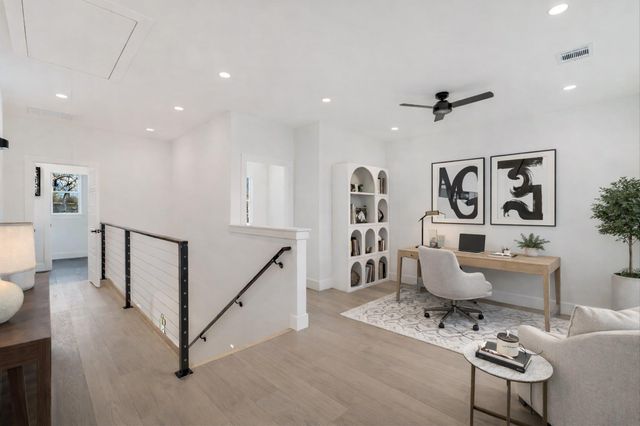 2006 Sl Davis Ave 1, Austin, TX 78702