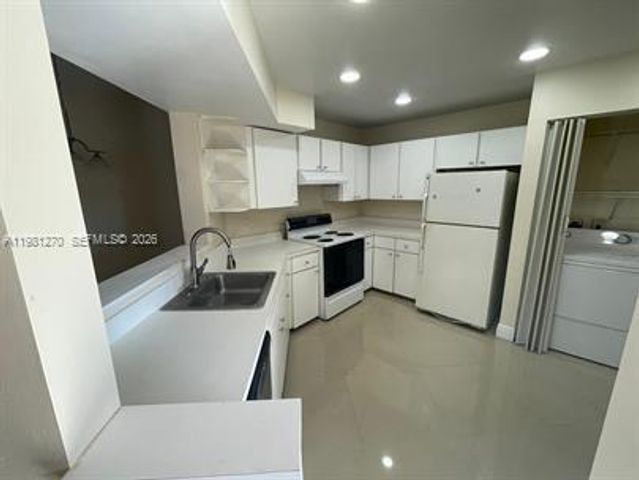 1017 Washington Cir 1017H, Homestead, FL 33034