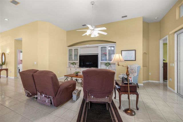 389 W DOERR PATH, Hernando, FL 34442