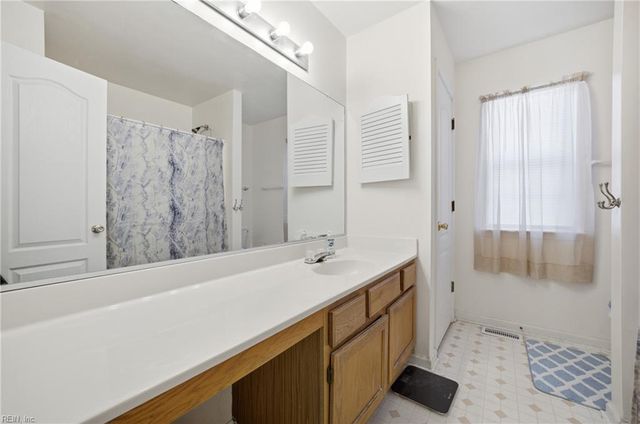 2959 Drum Point CRES, Chesapeake, VA 23321