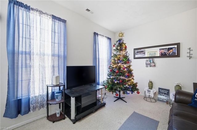 2959 Drum Point CRES, Chesapeake, VA 23321