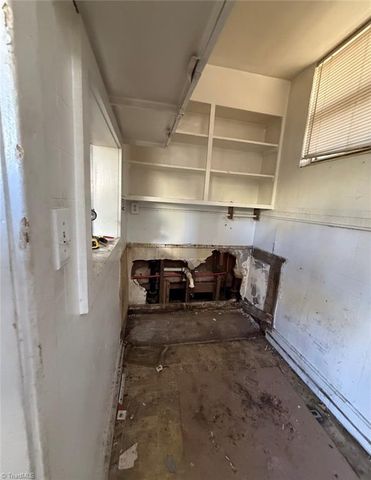 1448 W 4th Street, Winston-salem, NC 27101