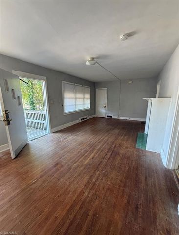 1448 W 4th Street, Winston-salem, NC 27101