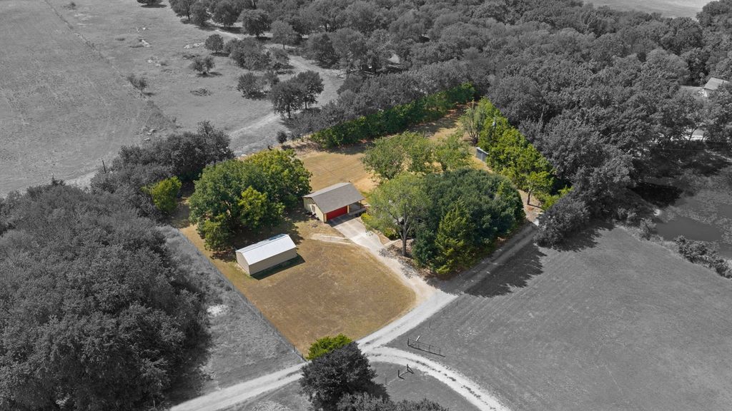 707 Ovilla Road, Waxahachie, TX 75167 — photo 2