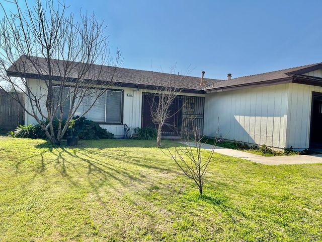 4529 N Warren Avenue, Fresno, CA 93705