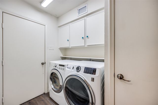 6318 Danbury Lane, Dallas, TX 75214