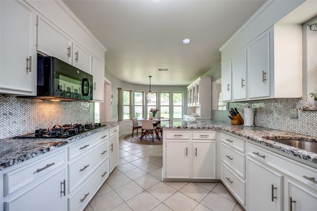 6318 Danbury Lane, Dallas, TX 75214