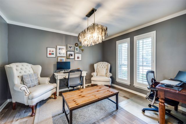 6318 Danbury Lane, Dallas, TX 75214