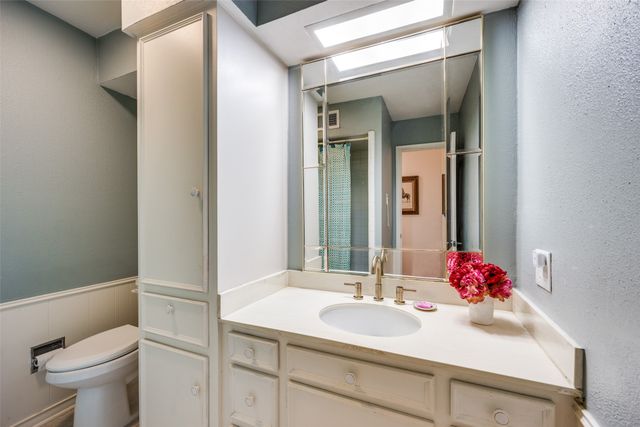 6318 Danbury Lane, Dallas, TX 75214