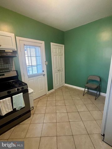 1814 FORSTER ST, Harrisburg, PA 17103