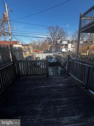 1814 FORSTER ST, Harrisburg, PA 17103