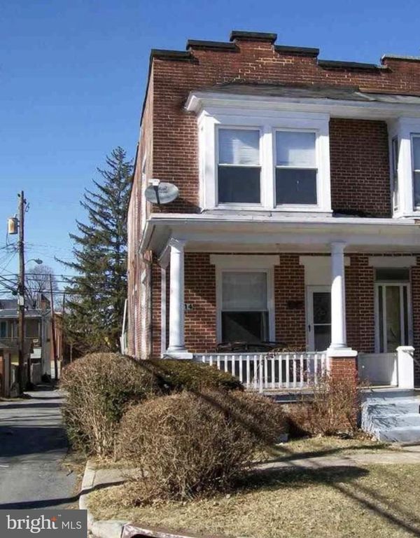 1814 FORSTER ST, Harrisburg, PA 17103