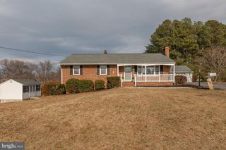 59 MCCARTY RD, Fredericksburg, VA 22405