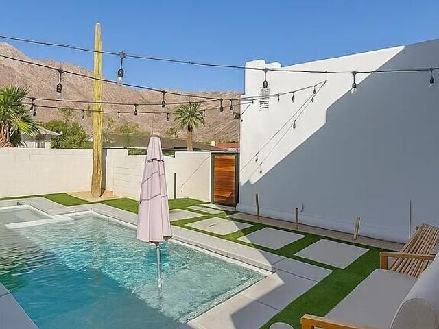 53460 Avenida Diaz, La Quinta, CA 92253