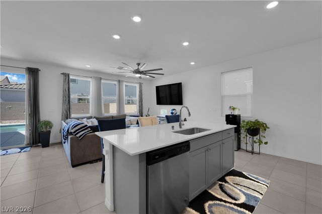 10223 Midnight Onyx Street, Las Vegas, NV 89141