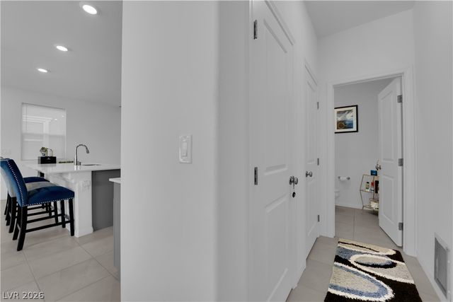 10223 Midnight Onyx Street, Las Vegas, NV 89141