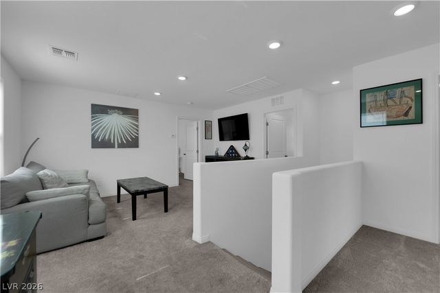 10223 Midnight Onyx Street, Las Vegas, NV 89141