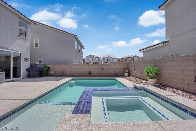 10223 Midnight Onyx Street, Las Vegas, NV 89141