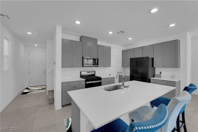 10223 Midnight Onyx Street, Las Vegas, NV 89141