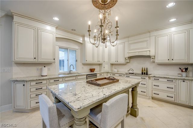 26 Carrotwood CT, Fort Myers, FL 33919