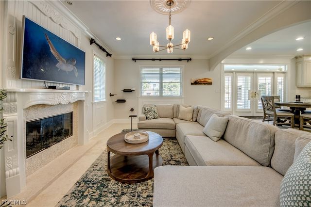 26 Carrotwood CT, Fort Myers, FL 33919