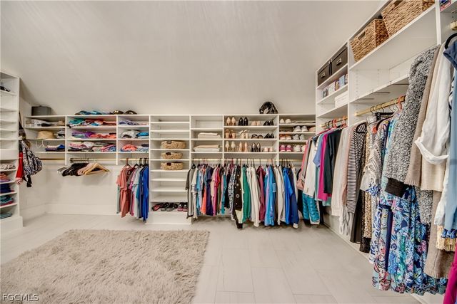 26 Carrotwood CT, Fort Myers, FL 33919