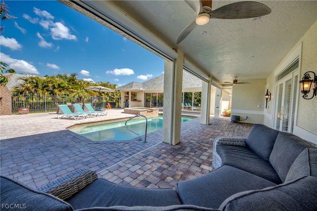 26 Carrotwood CT, Fort Myers, FL 33919