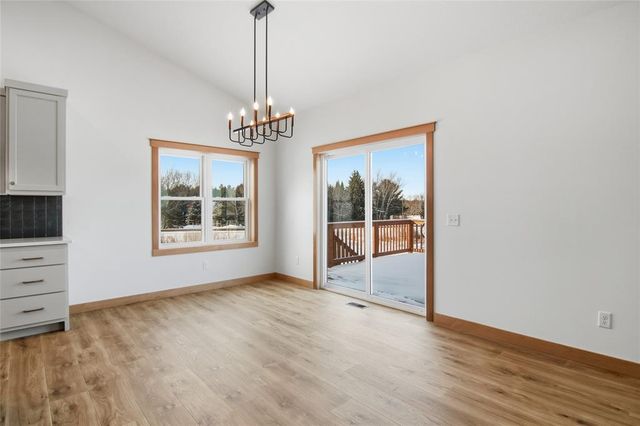 1921 Willow Creek Parkway, Chippewa Falls, WI 54729