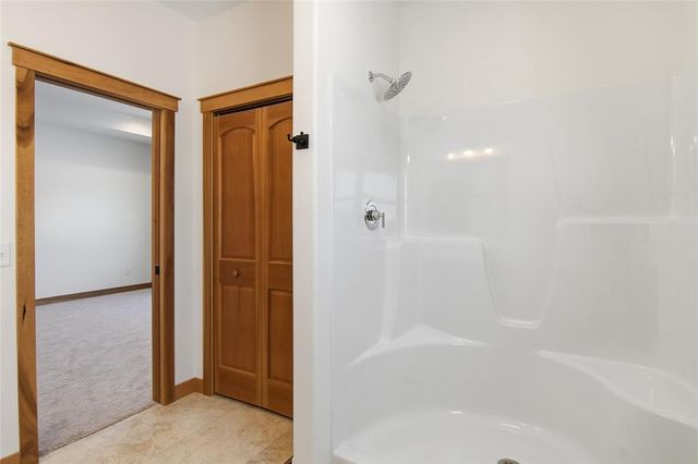 1921 Willow Creek Parkway, Chippewa Falls, WI 54729