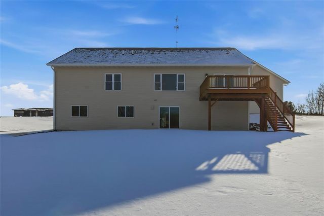 1921 Willow Creek Parkway, Chippewa Falls, WI 54729
