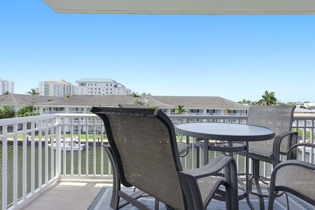 2880 NE 33rd Court 305, Fort Lauderdale, FL 33306