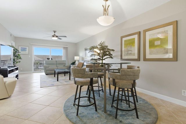 2880 NE 33rd Court 305, Fort Lauderdale, FL 33306
