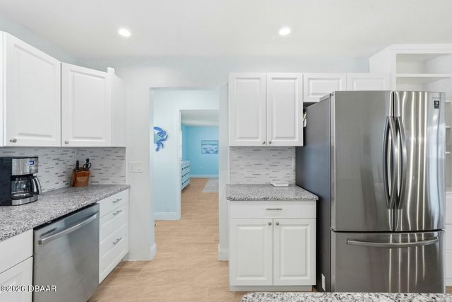 341 Plaza Boulevard, Daytona Beach, FL 32118