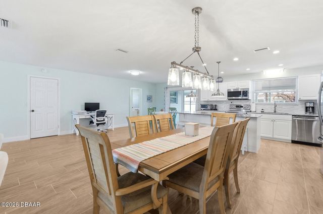 341 Plaza Boulevard, Daytona Beach, FL 32118