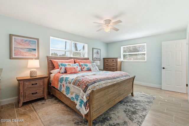 341 Plaza Boulevard, Daytona Beach, FL 32118