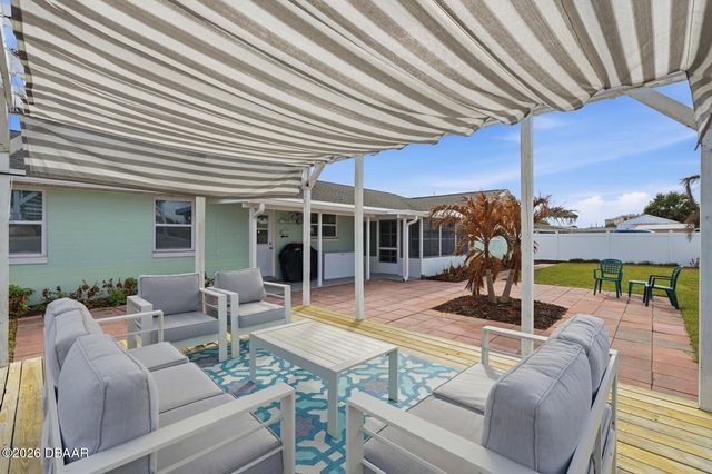 341 Plaza Boulevard, Daytona Beach, FL 32118