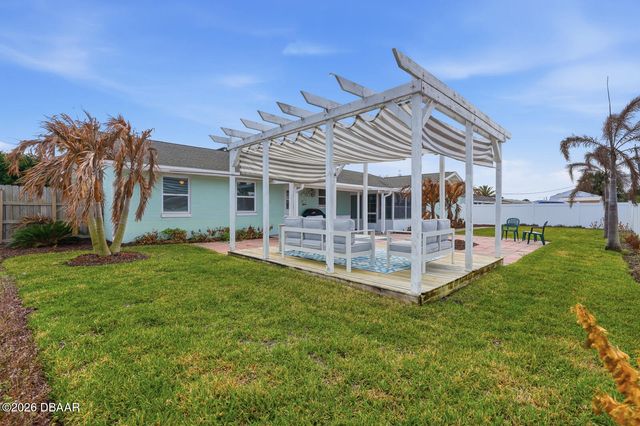 341 Plaza Boulevard, Daytona Beach, FL 32118