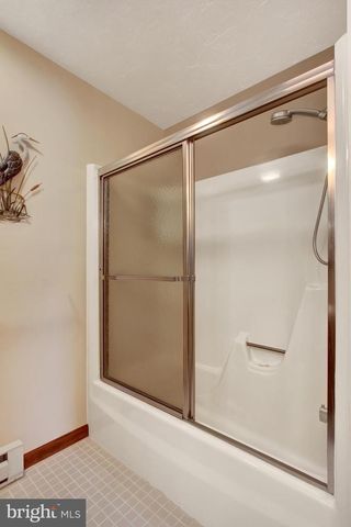 344 HERITAGE DR, Gettysburg, PA 17325