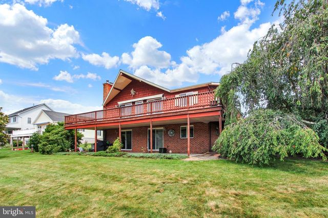 344 HERITAGE DR, Gettysburg, PA 17325