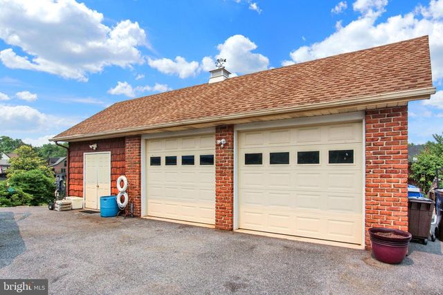 344 HERITAGE DR, Gettysburg, PA 17325