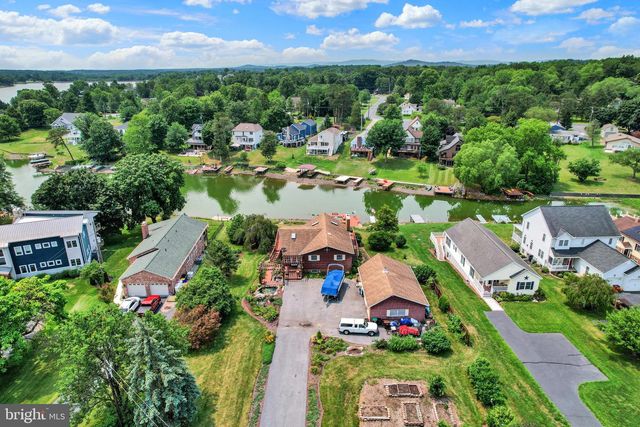 344 HERITAGE DR, Gettysburg, PA 17325